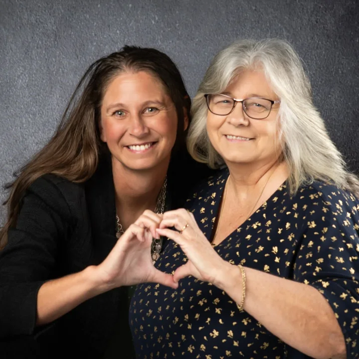 Jennifer Bennett and her mom Darlene Greer, co-founders of Get Desky